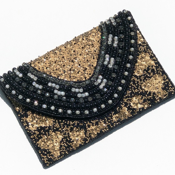 Black Clutch With 18KGP Base Metals - Picture 3 of 8